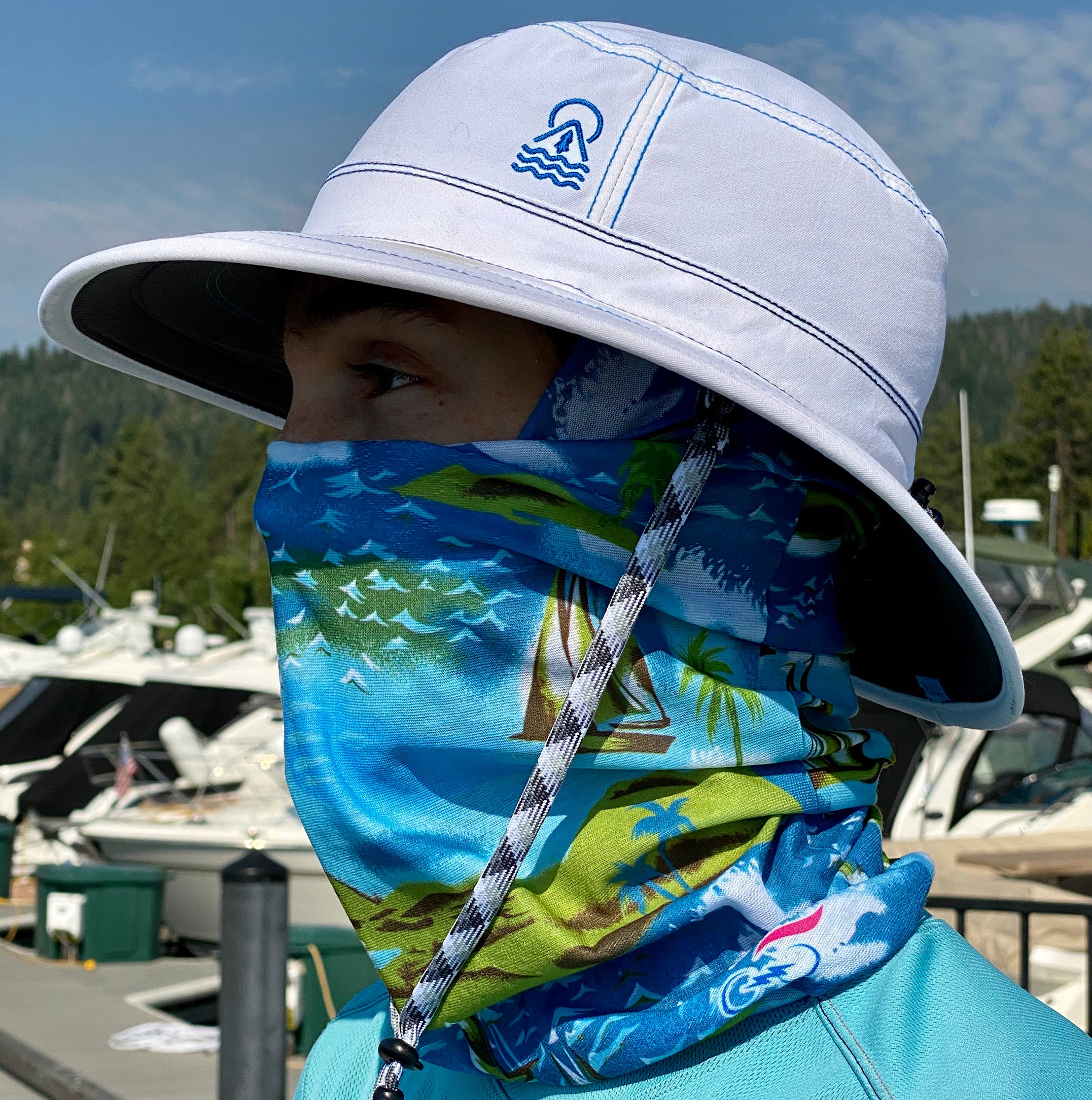 AM-0091 Aquatic Facetube $12